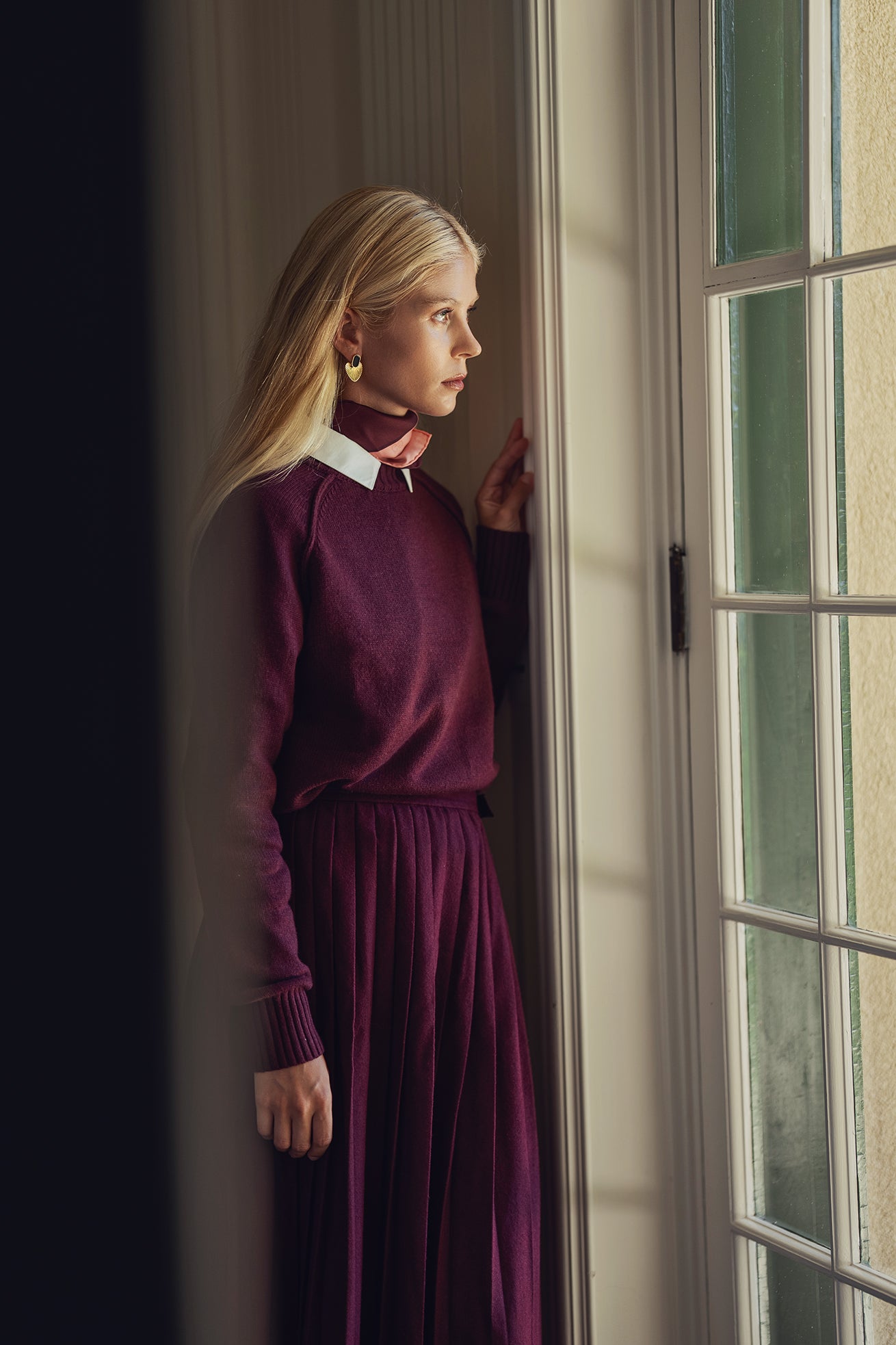 Fine Wool Sweater - Burgundy