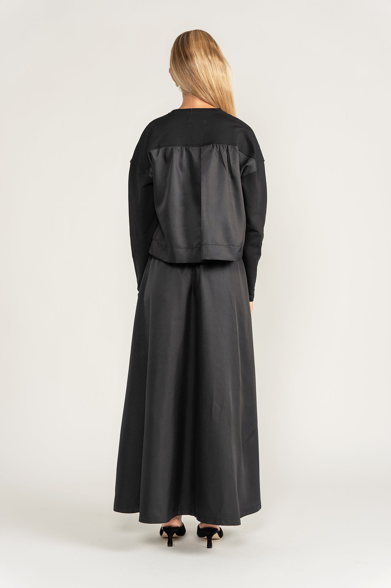 Silk Blend Set - Black