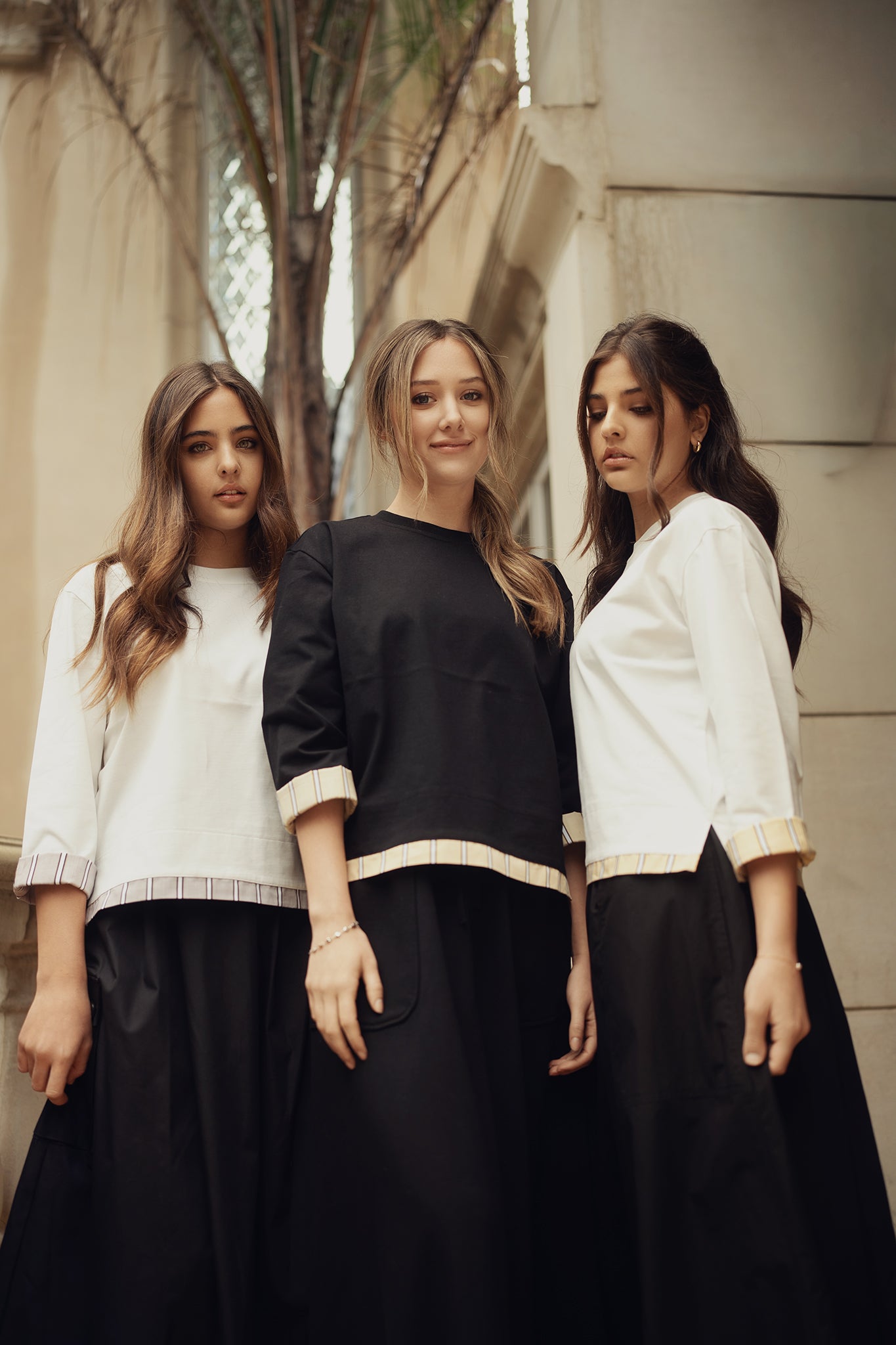 Aria Cropped Tee Taupe - Striped White