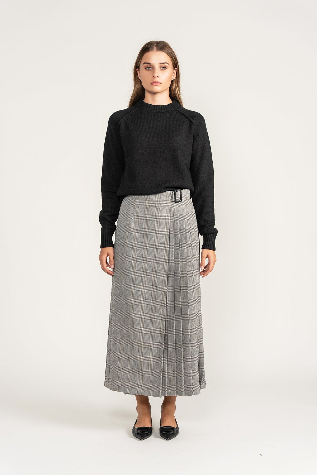 Fine Wool Sweater - Black - shopndotm - Young Adult/Women Clothing